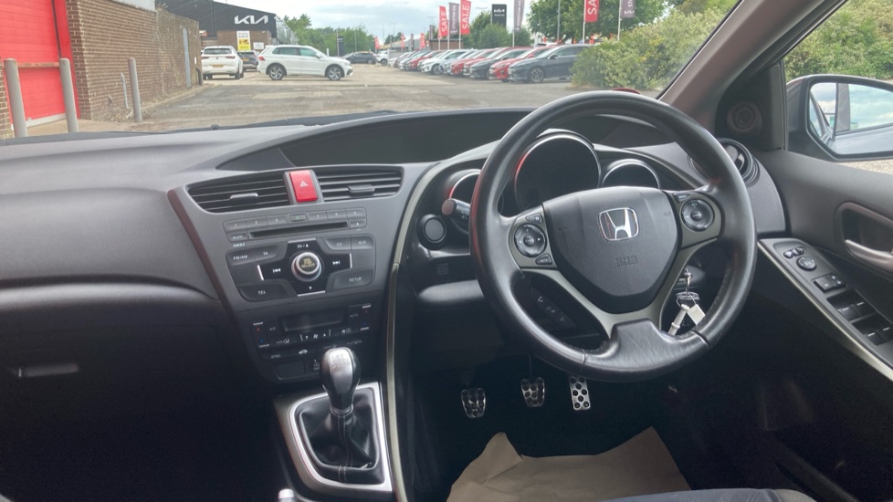 Honda Civic 1.8 i-VTEC ES 5dr Petrol Hatchback - Image 10