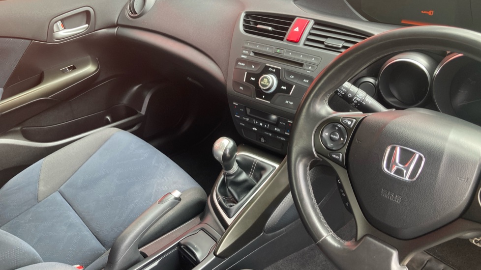 Honda Civic 1.8 i-VTEC ES 5dr Petrol Hatchback - Image 14