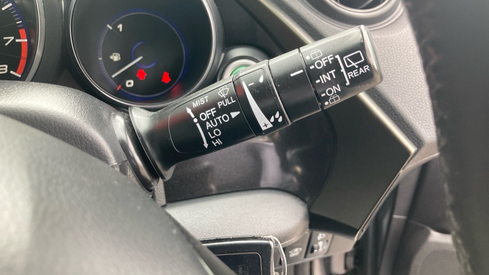 Honda Civic 1.8 i-VTEC ES 5dr Petrol Hatchback - Image 29