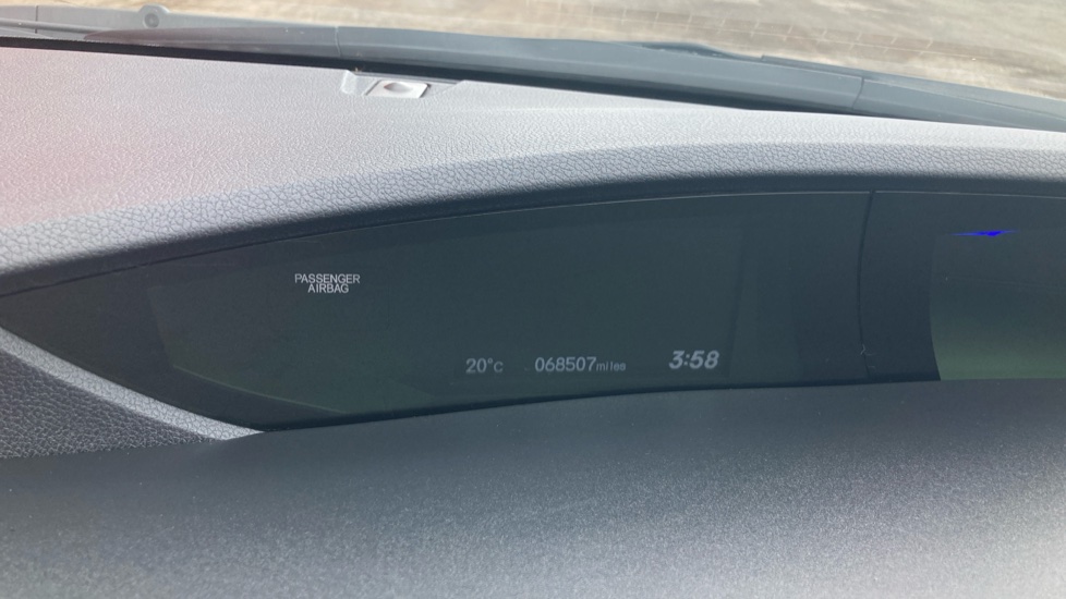Honda Civic 1.8 i-VTEC ES 5dr Petrol Hatchback - Image 32