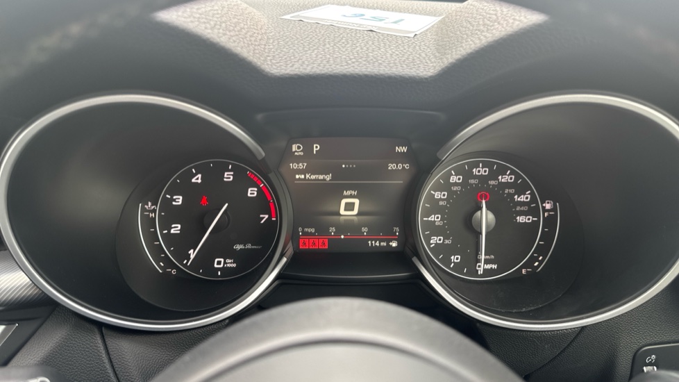 Alfa Romeo Stelvio 2.0 Turbo 280 Speciale 5dr Auto Petrol Estate - Image 18