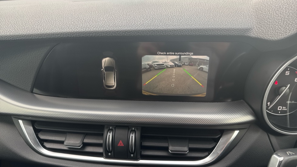 Alfa Romeo Stelvio 2.0 Turbo 280 Speciale 5dr Auto Petrol Estate - Image 34