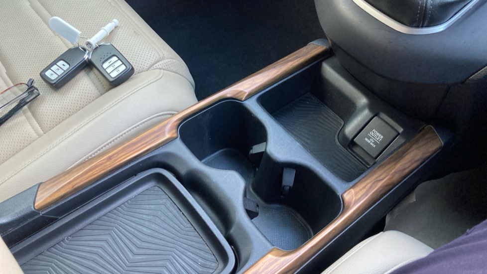 Honda CR-V 1.5 VTEC Turbo SR 5dr CVT Petrol Estate - Image 32
