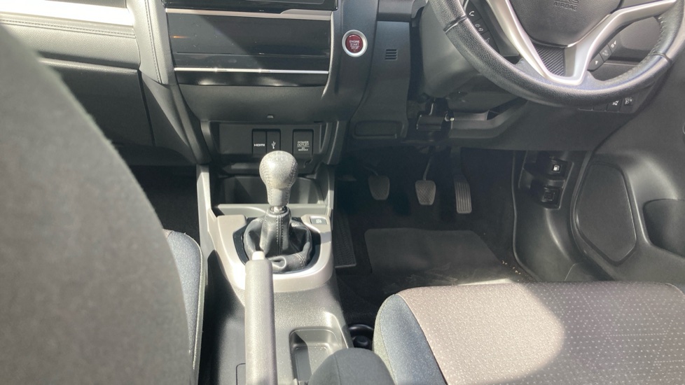 Honda Jazz 1.3 EX 5dr Petrol Hatchback - Image 13