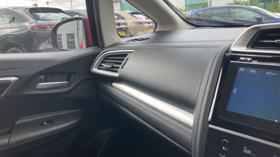 Honda Jazz 1.3 EX 5dr Petrol Hatchback - Image 19