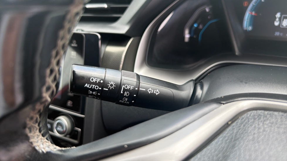 Honda Civic 1.0 VTEC Turbo SR 5dr Petrol Hatchback - Image 30