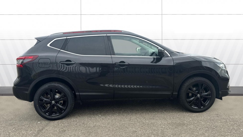 Nissan Qashqai 1.2 DiG-T N-Connecta 5dr Petrol Hatchback - Image 5