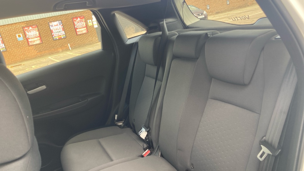 Honda Jazz 1.5 i-MMD Hybrid SE 5dr eCVT Hybrid Hatchback - Image 8