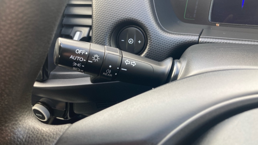 Honda Jazz 1.5 i-MMD Hybrid SE 5dr eCVT Hybrid Hatchback - Image 22