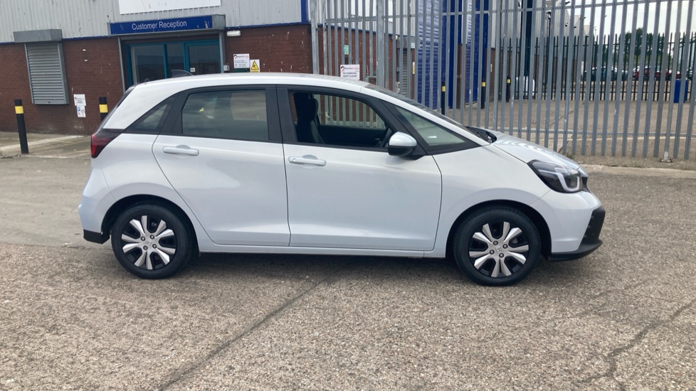 Honda Jazz 1.5 i-MMD Hybrid Elegance 5dr eCVT Hybrid Hatchback - Image 16
