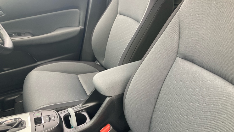 Honda Jazz 1.5 i-MMD Hybrid Elegance 5dr eCVT Hybrid Hatchback - Image 22