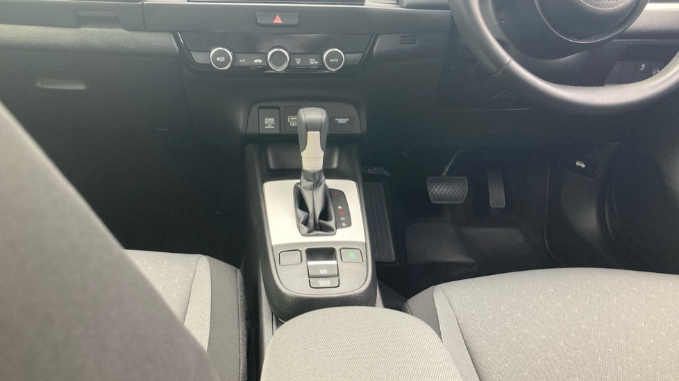 Honda Jazz 1.5 i-MMD Hybrid Elegance 5dr eCVT Hybrid Hatchback - Image 25