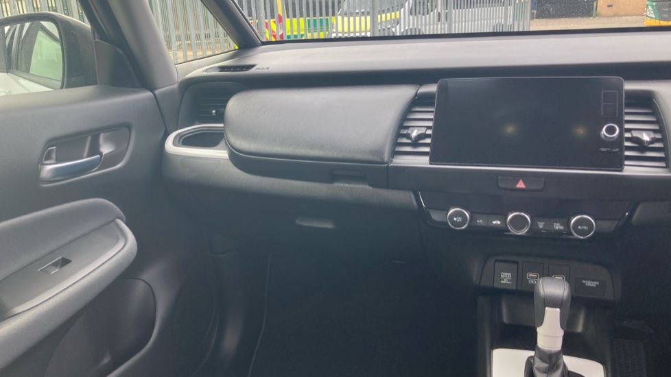Honda Jazz 1.5 i-MMD Hybrid Elegance 5dr eCVT Hybrid Hatchback - Image 26