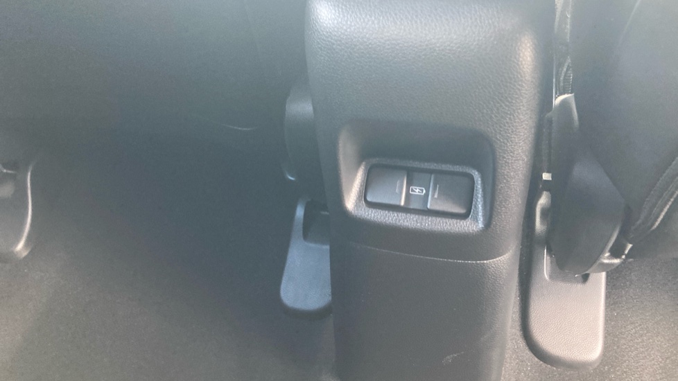 Honda Jazz 1.5 i-MMD Hybrid Advance 5dr eCVT Hybrid Hatchback - Image 36