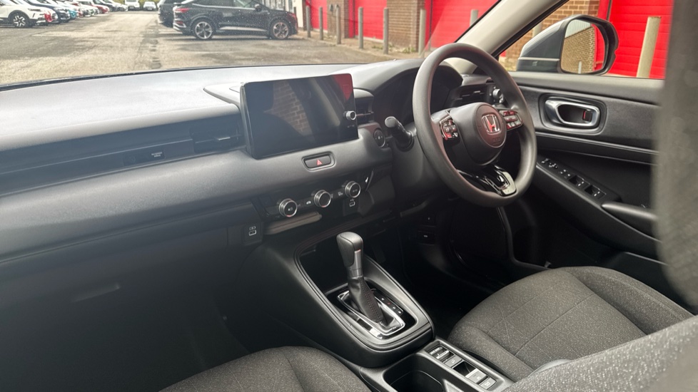 Honda HR-V 1.5 eHEV Elegance 5dr CVT Hybrid Hatchback - Image 2