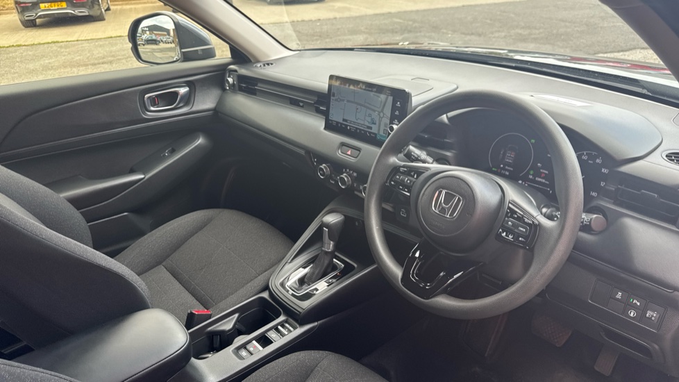 Honda HR-V 1.5 eHEV Elegance 5dr CVT Hybrid Hatchback - Image 13
