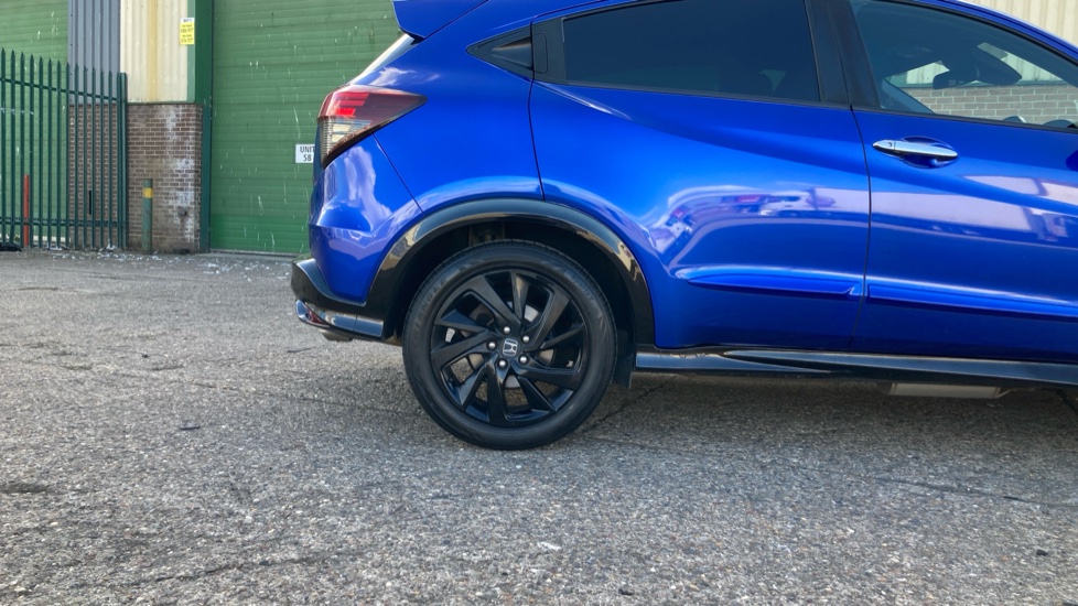Honda HR-V 1.5 i-VTEC Turbo Sport CVT 5dr Petrol Hatchback - Image 9