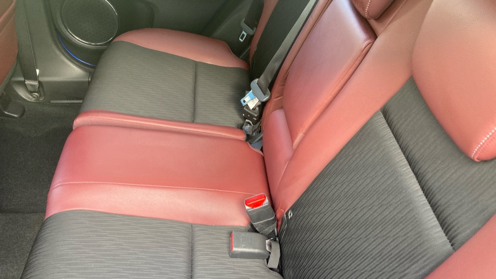 Honda HR-V 1.5 i-VTEC Turbo Sport CVT 5dr Petrol Hatchback - Image 39