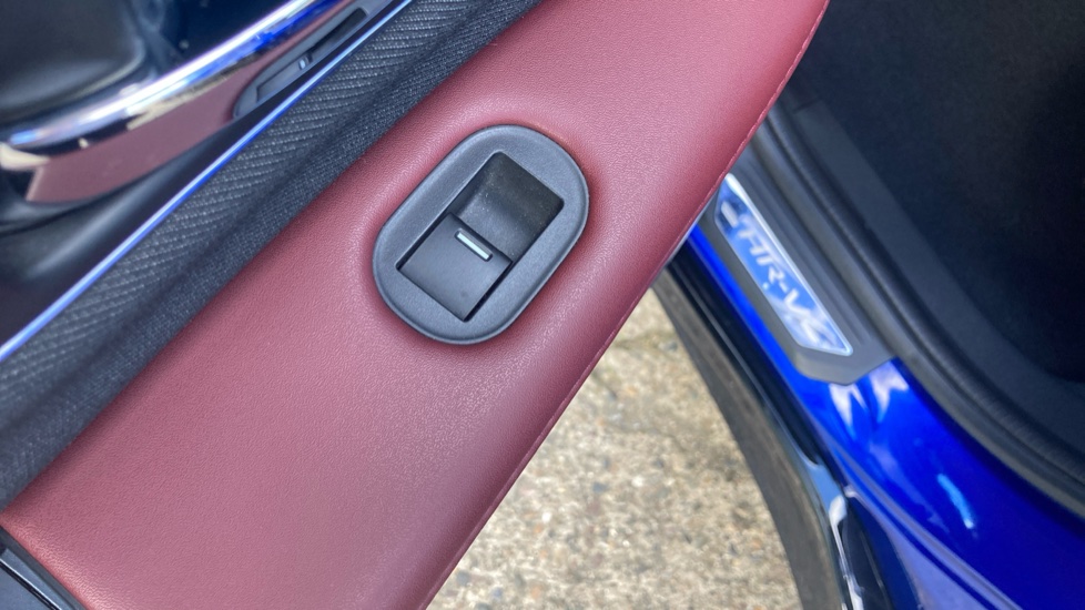 Honda HR-V 1.5 i-VTEC Turbo Sport CVT 5dr Petrol Hatchback - Image 40