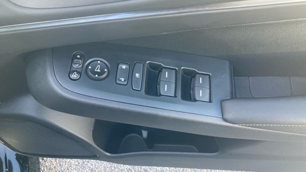 Honda HR-V 1.5 eHEV Advance 5dr CVT Hybrid Hatchback - Image 27