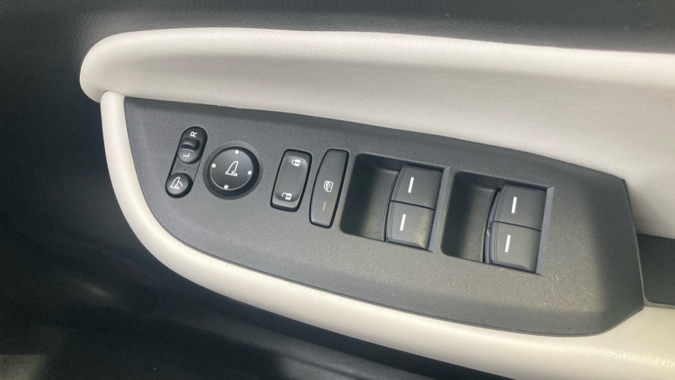 Honda Jazz 1.5 i-MMD Hybrid EX 5dr eCVT Hybrid Hatchback - Image 37