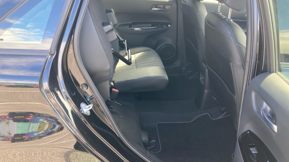 Honda Jazz 1.5 i-MMD Hybrid SR 5dr eCVT Hybrid Hatchback - Image 23