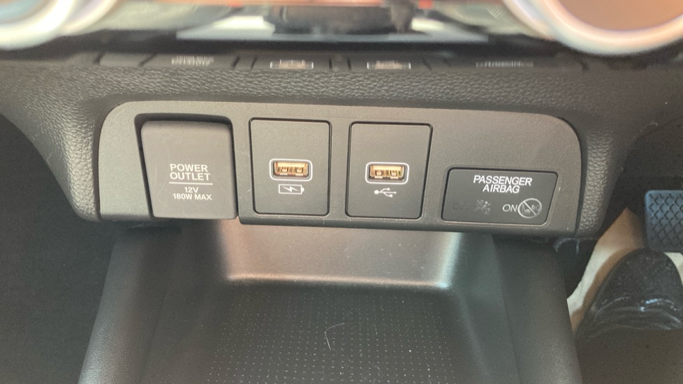 Honda Jazz 1.5 i-MMD Hybrid SR 5dr eCVT Hybrid Hatchback - Image 36