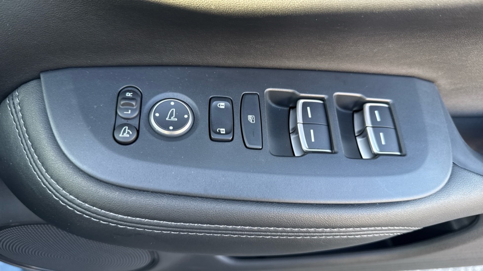 Honda Zr-V 2.0 eHEV Advance 5dr CVT Hybrid Estate - Image 20