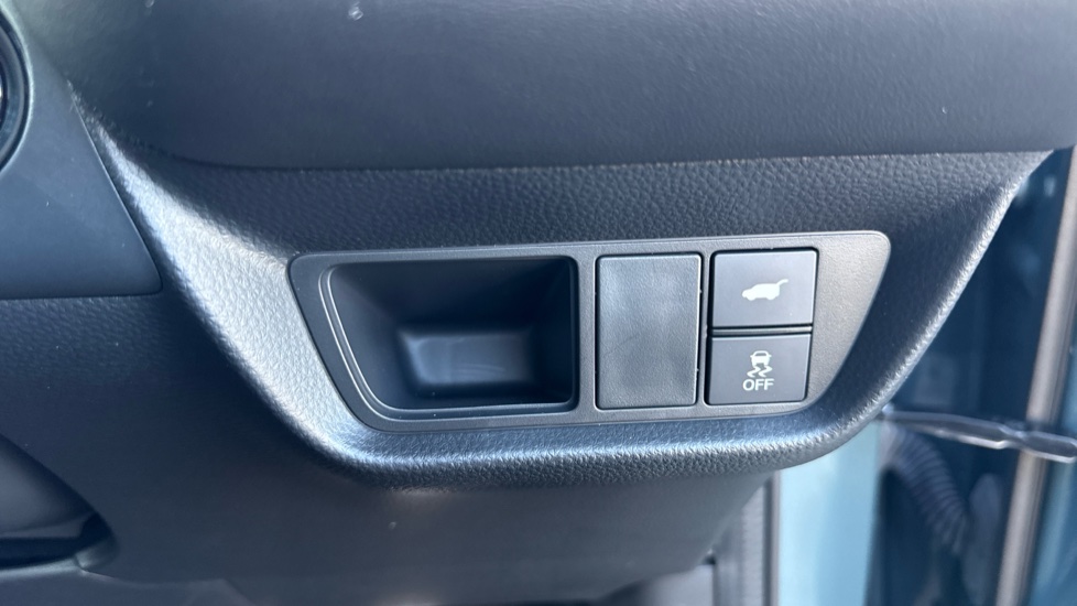 Honda Zr-V 2.0 eHEV Advance 5dr CVT Hybrid Estate - Image 22