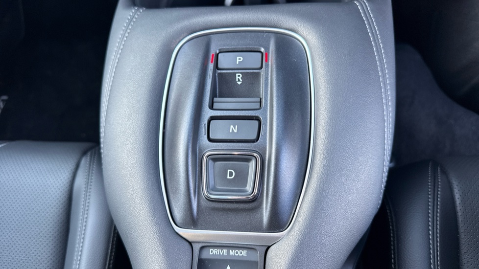 Honda Zr-V 2.0 eHEV Advance 5dr CVT Hybrid Estate - Image 32