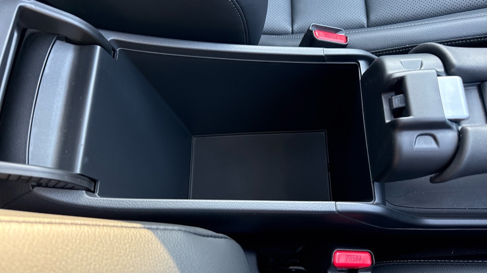 Honda Zr-V 2.0 eHEV Advance 5dr CVT Hybrid Estate - Image 38