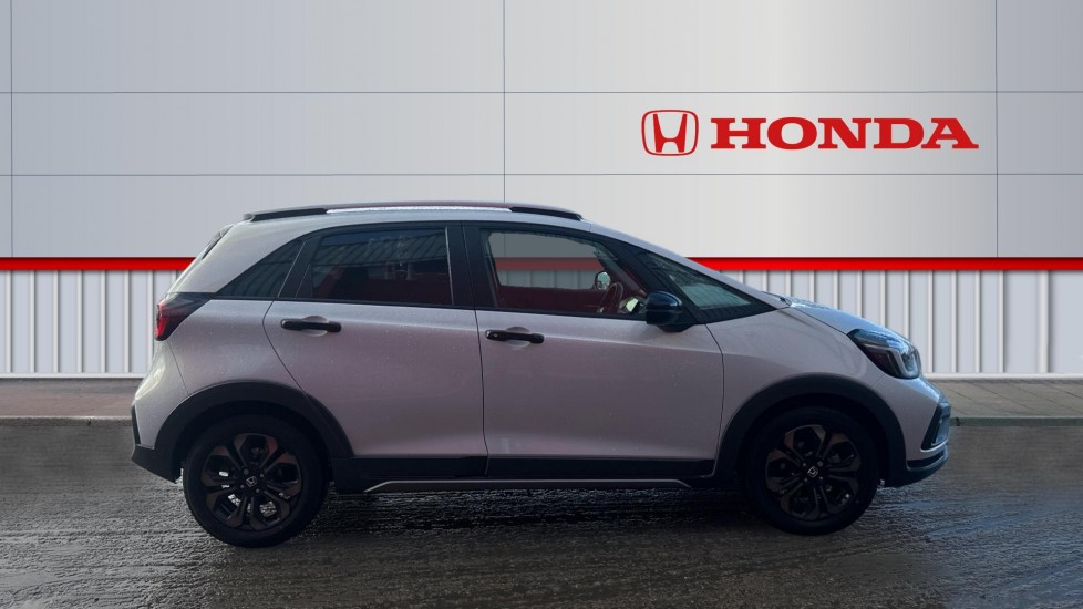 Honda Jazz 1.5 i-MMD Hybrid Crosstar Advance 5dr eCVT Hybrid Hatchback - Image 5