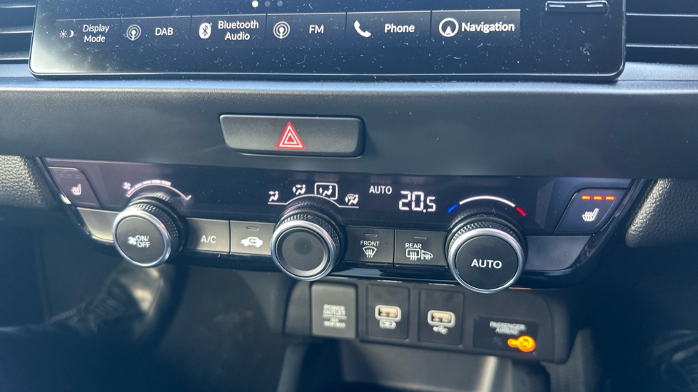 Honda Jazz 1.5 i-MMD Hybrid Crosstar Advance 5dr eCVT Hybrid Hatchback - Image 21