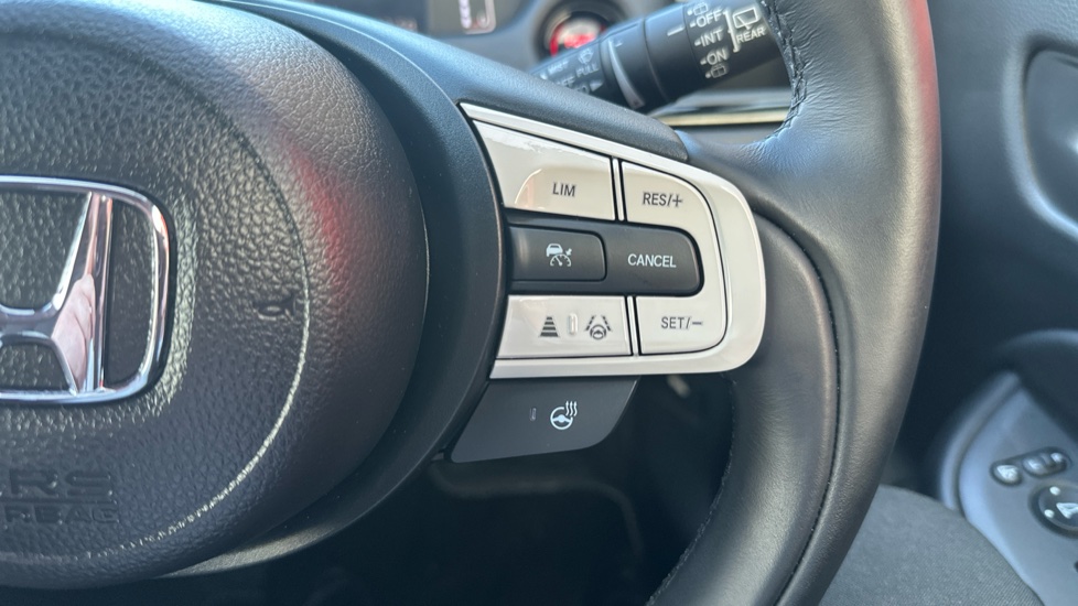 Honda Jazz 1.5 i-MMD Hybrid Crosstar Advance 5dr eCVT Hybrid Hatchback - Image 23