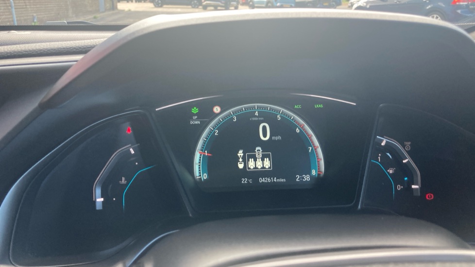 Honda Civic 1.0 VTEC Turbo EX 5dr Petrol Hatchback - Image 11