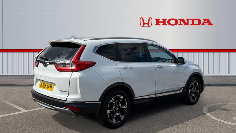 Honda CR-V 2.0 i-MMD Hybrid SR  2WD 5dr eCVT Hybrid Estate - Image 12