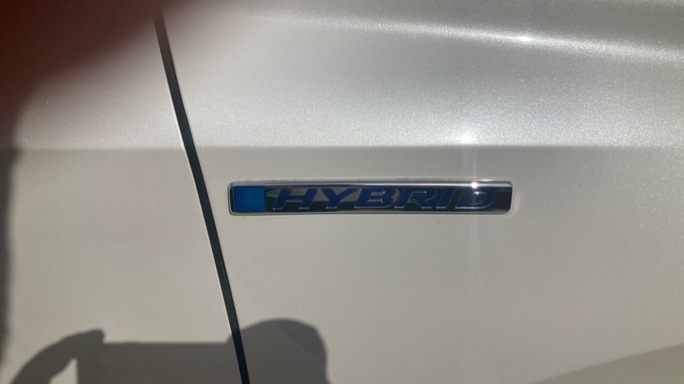 Honda CR-V 2.0 i-MMD Hybrid SR  2WD 5dr eCVT Hybrid Estate - Image 13