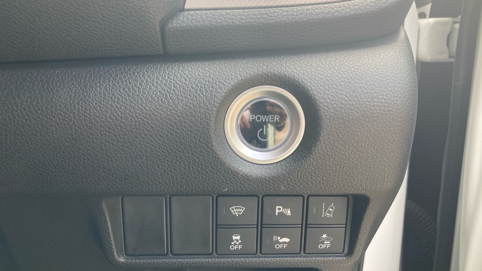 Honda CR-V 2.0 i-MMD Hybrid SR  2WD 5dr eCVT Hybrid Estate - Image 23