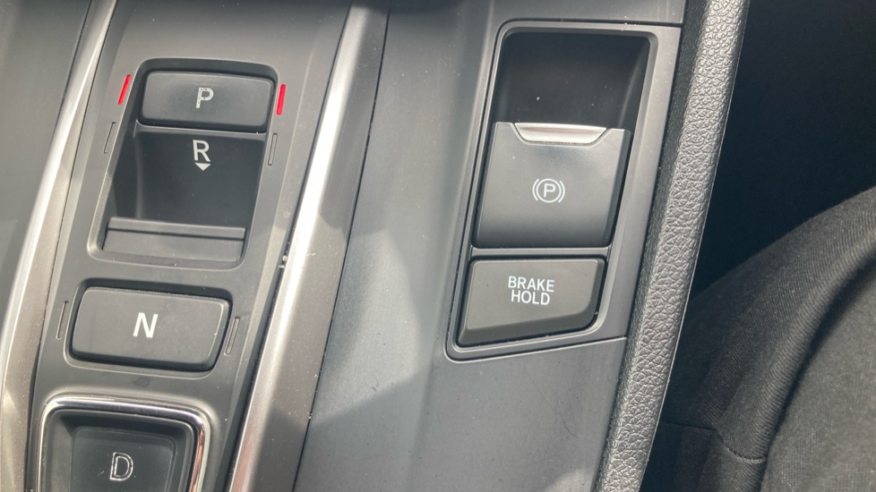 Honda CR-V 2.0 i-MMD Hybrid SR  2WD 5dr eCVT Hybrid Estate - Image 31