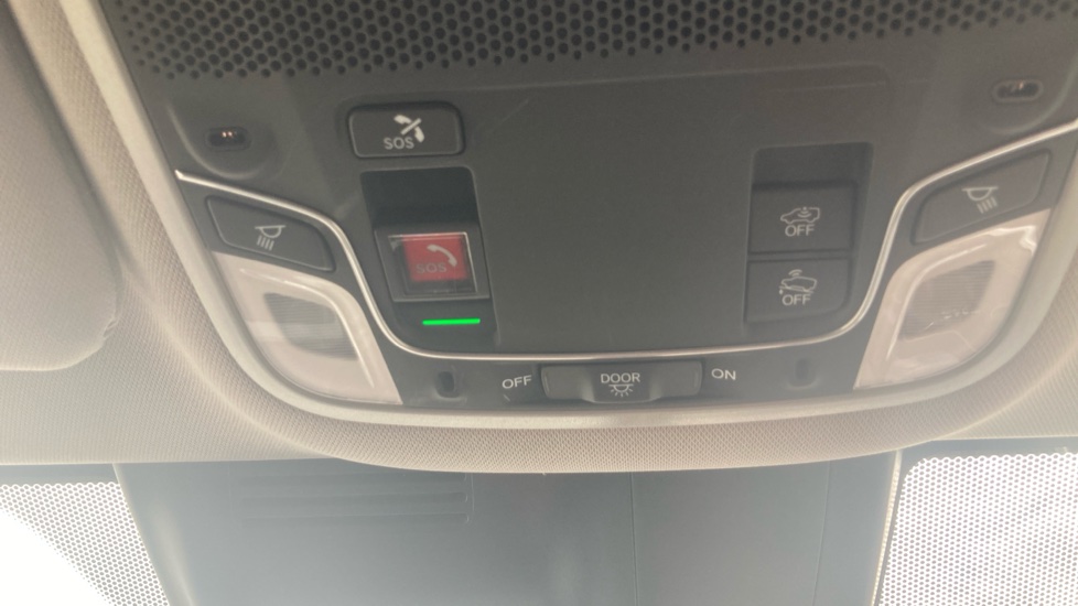Honda CR-V 2.0 i-MMD Hybrid SR  2WD 5dr eCVT Hybrid Estate - Image 34