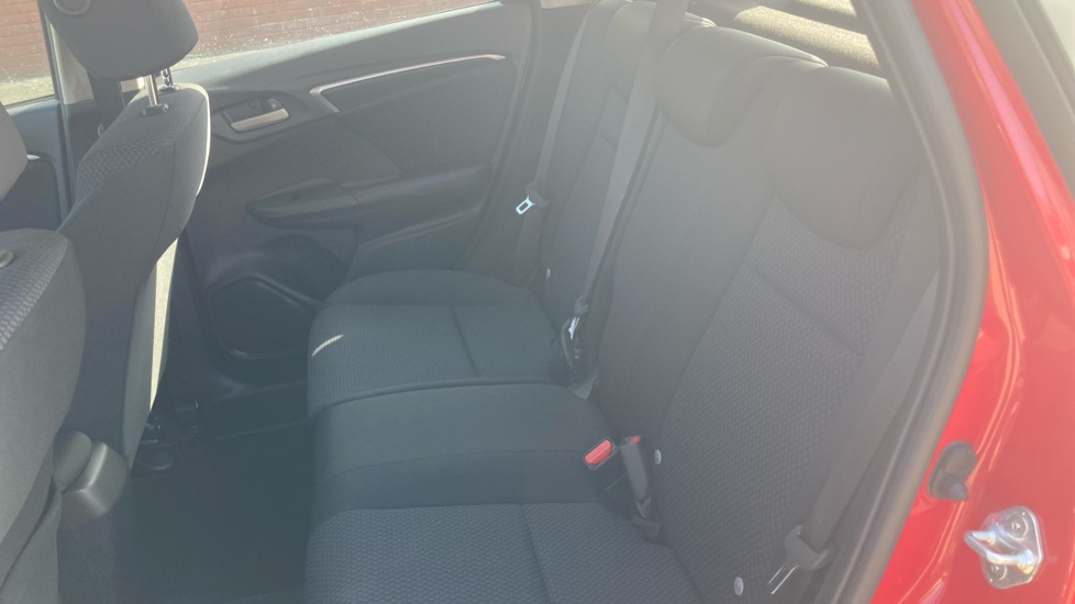 Honda Jazz 1.3 i-VTEC SE 5dr Petrol Hatchback - Image 8
