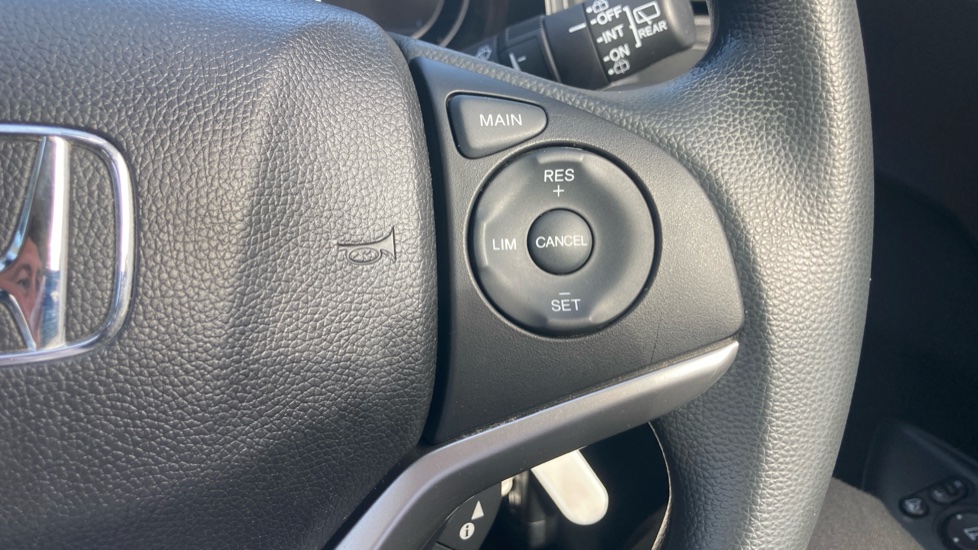 Honda Jazz 1.3 i-VTEC SE 5dr Petrol Hatchback - Image 31