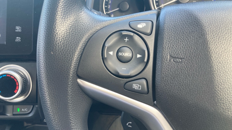 Honda Jazz 1.3 i-VTEC SE 5dr Petrol Hatchback - Image 34