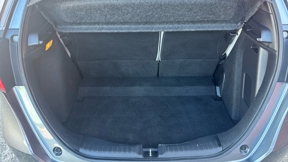 Honda Jazz 1.5 i-MMD Hybrid EX 5dr eCVT Hybrid Hatchback - Image 13