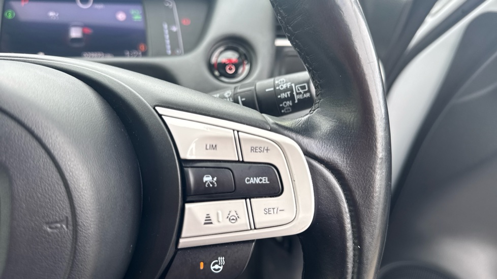 Honda Jazz 1.5 i-MMD Hybrid EX 5dr eCVT Hybrid Hatchback - Image 15