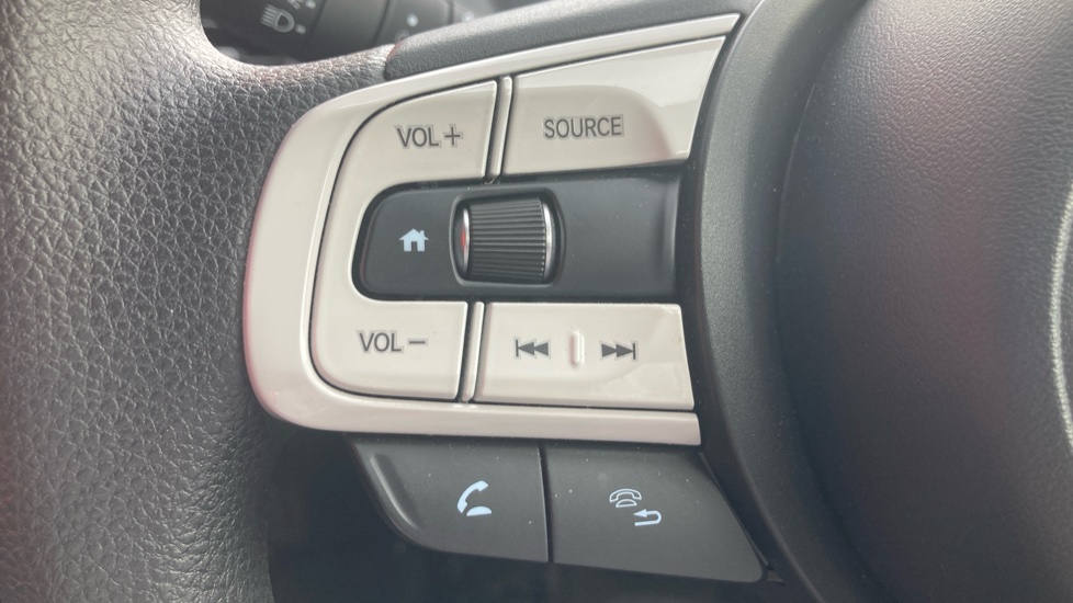 Honda Jazz 1.5 i-MMD Hybrid SE 5dr eCVT Hybrid Hatchback - Image 17