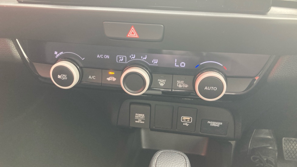 Honda Jazz 1.5 i-MMD Hybrid SE 5dr eCVT Hybrid Hatchback - Image 20