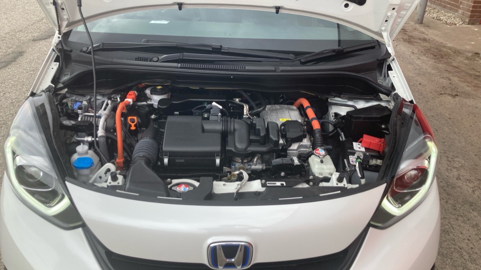 Honda Jazz 1.5 i-MMD Hybrid SE 5dr eCVT Hybrid Hatchback - Image 28