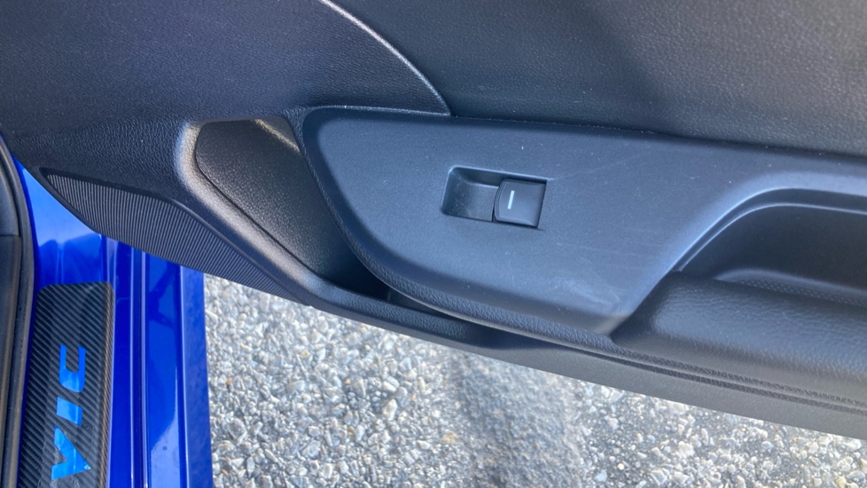 Honda Civic 1.0 VTEC Turbo 126 EX 5dr Petrol Hatchback - Image 37