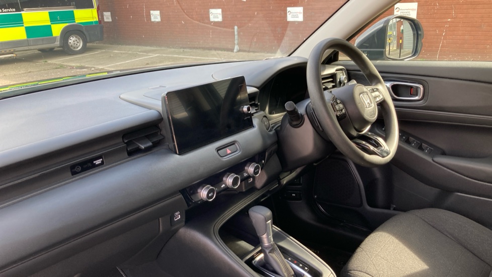 Honda HR-V 1.5 eHEV Elegance 5dr CVT Hybrid Hatchback - Image 2